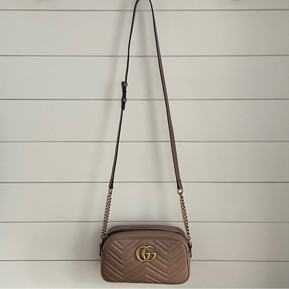 Gucci | GG Marmont small matelassé shoulder bag - Picture 2 of 14
